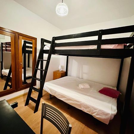 Punta Me Rooms Near The Gran Via Madrid Exterior foto
