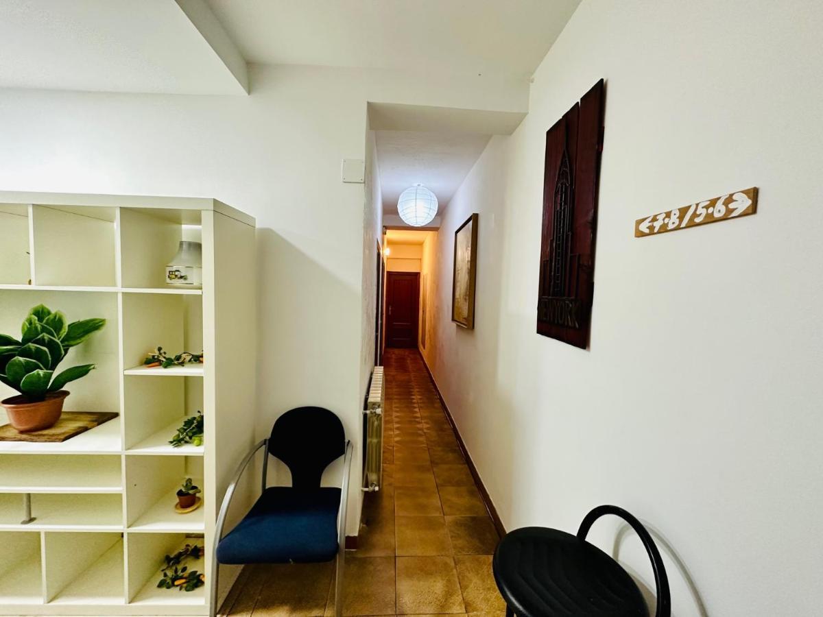 Punta Me Rooms Near The Gran Via Madrid Exterior foto